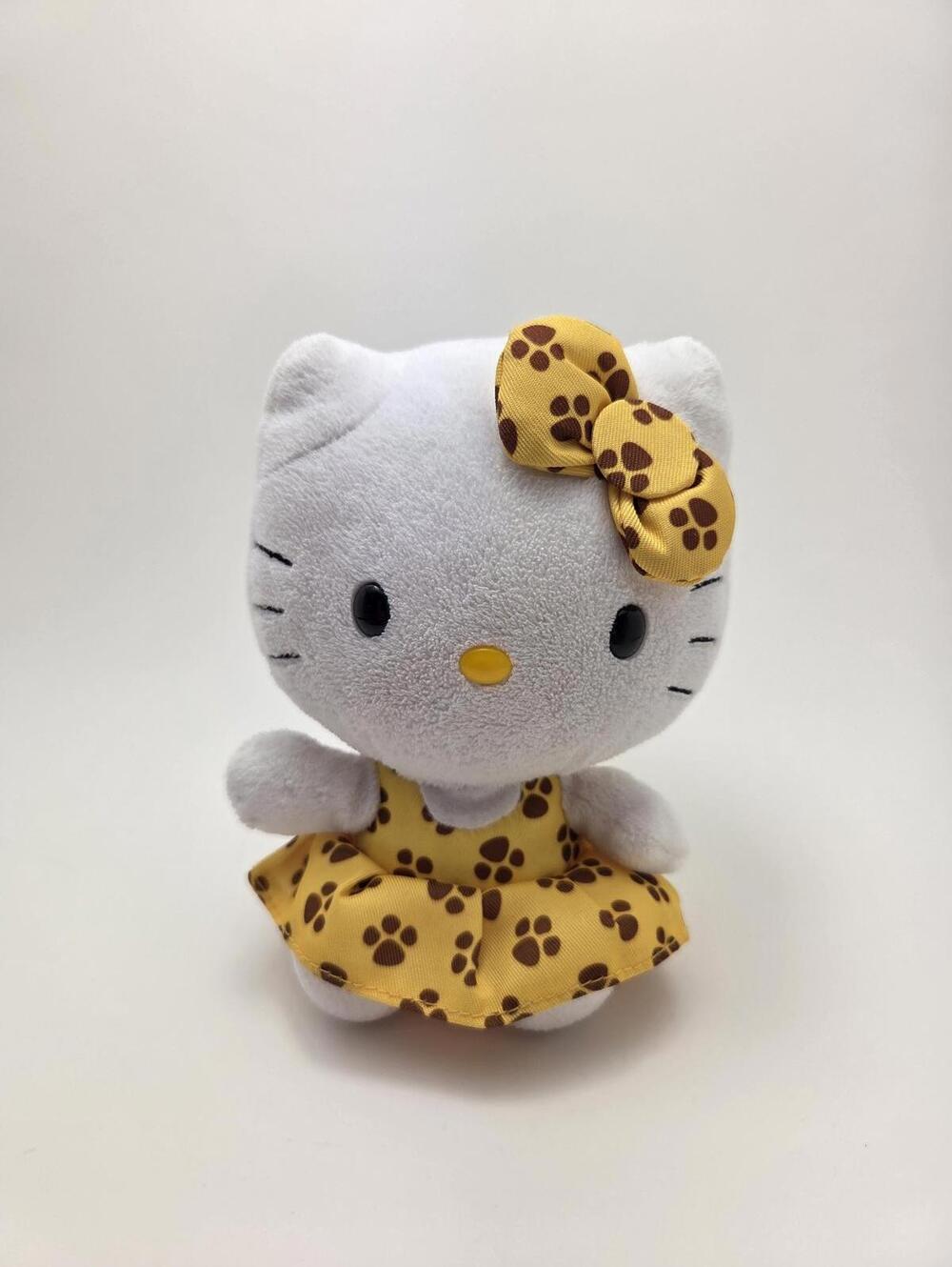 Vintage Ty Beanie Baby Hello Kitty Plush – Yellow Dress, No Tag (5.5 inch)